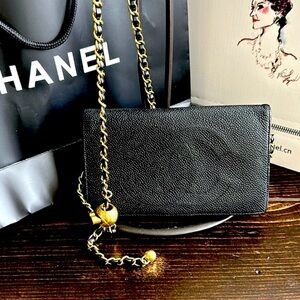 CHANEL Black Leather Clutch with Gold Chain